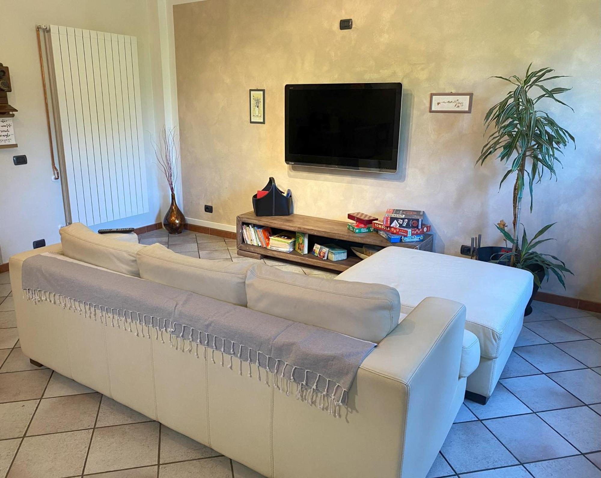 Chiara House Appartement Barga Buitenkant foto
